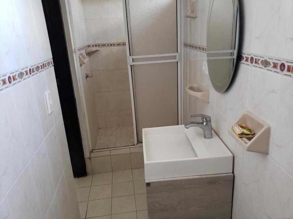 Posada Coral Breeze Habitacion Tercer Piso San Andrés المظهر الخارجي الصورة